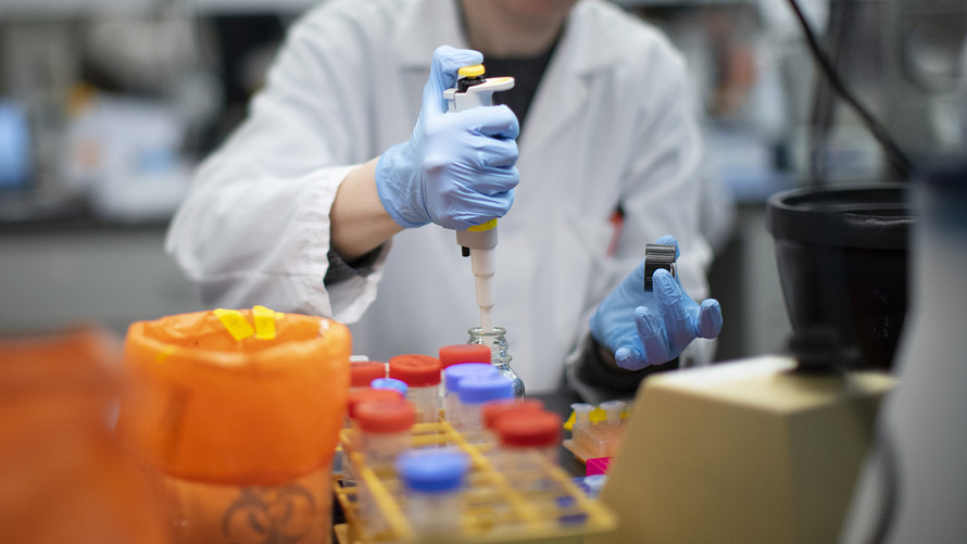 Scientists trace earliest cases of COVID-19 to market in Wuhan, China